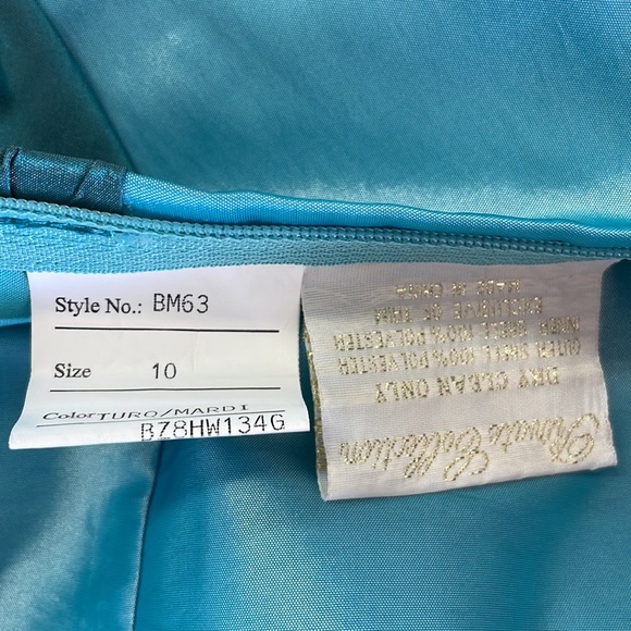 Beautiful Turquoise/Mardi Formal Gown by Private Collection Size 10 - Picture 11 of 13